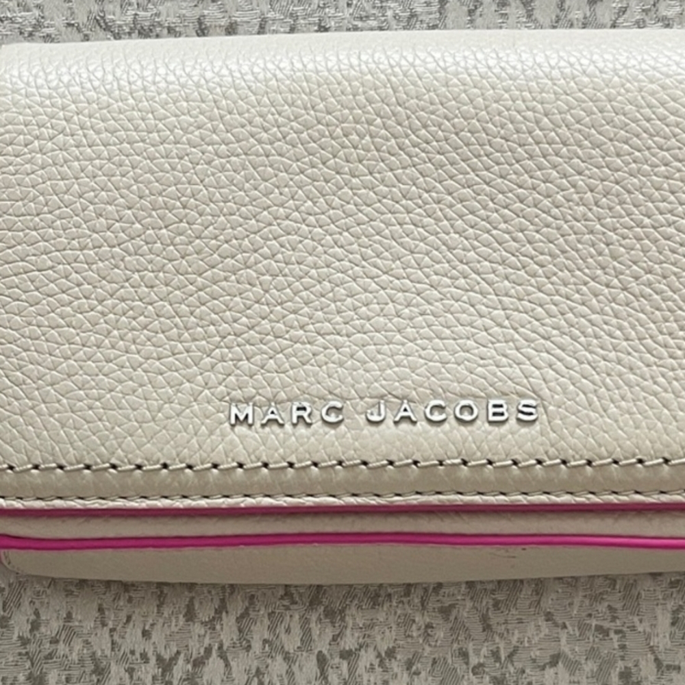 Marc Jacobs Cream and Pink Wallet